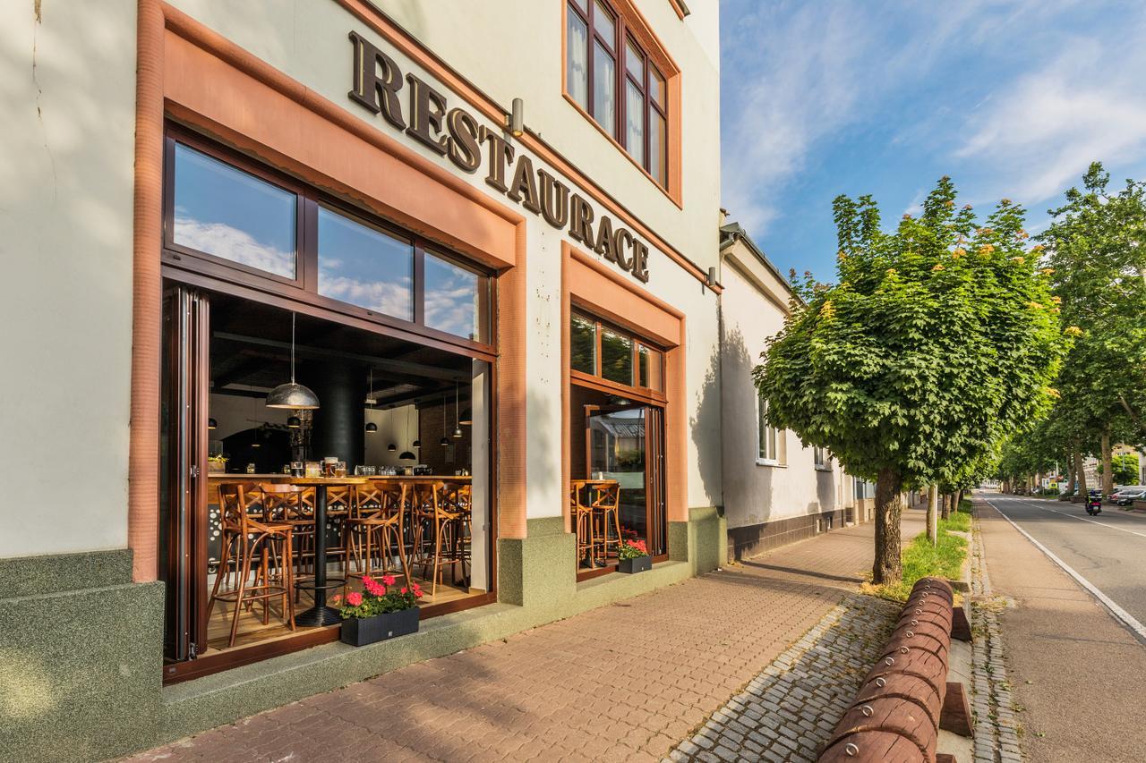 Kyjovský pivovar - hotel, restaurace, pivní lázně Kyjov (Hodonin District) Exterior foto